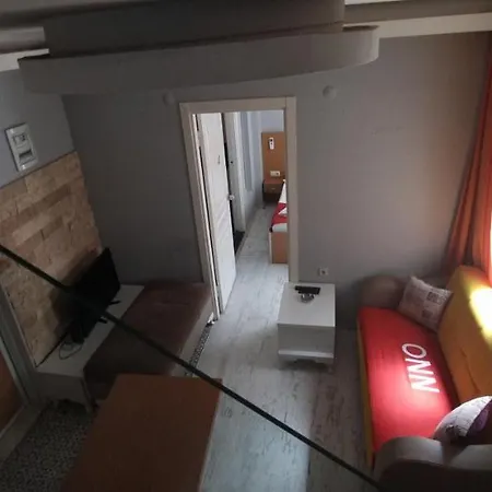 Aparthotel Dubleks Arka Cephe